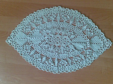 Háčkovaný obrus 5